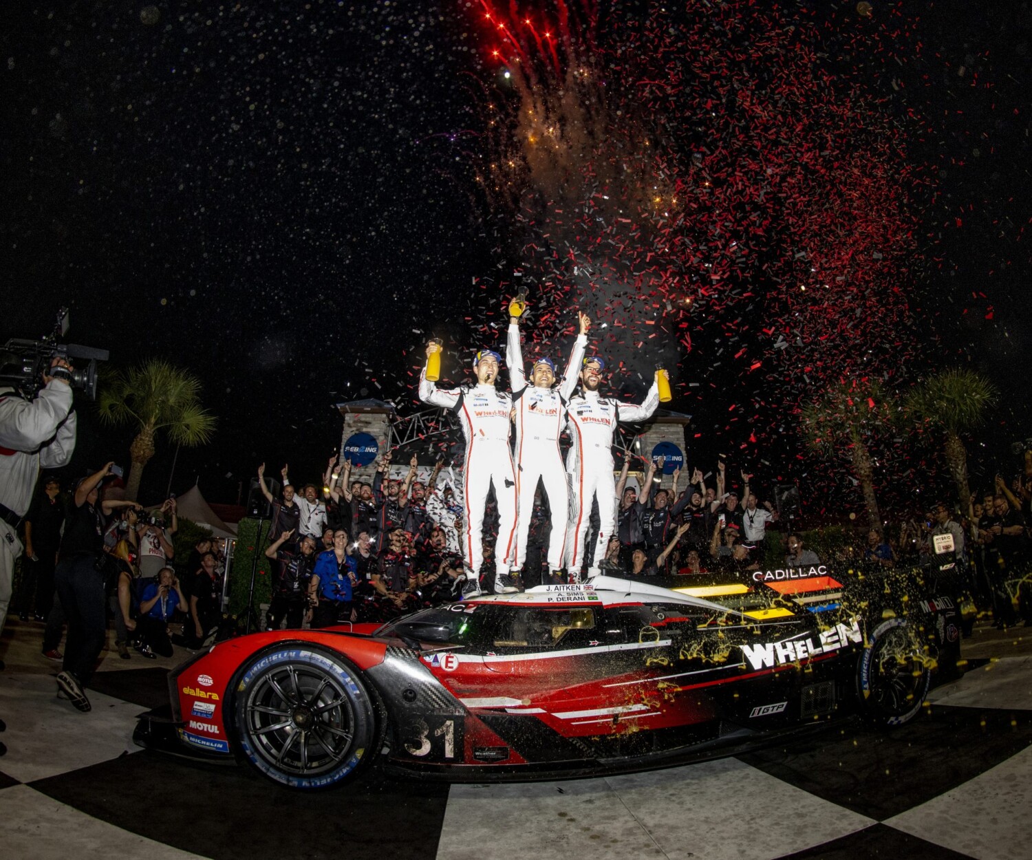 (Photo by Brian Cleary/bcpix.com)